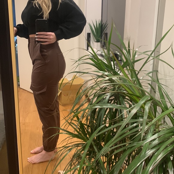 Brown Leather Pants - Picture 3 of 4